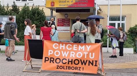 Żoliborz Sporu o Prochownię ciąg dalszy Protest przed urzędem i apel