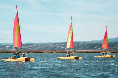 Stages Cours Funboat Moussaillon Cercle De Voile Du Cap Leucate