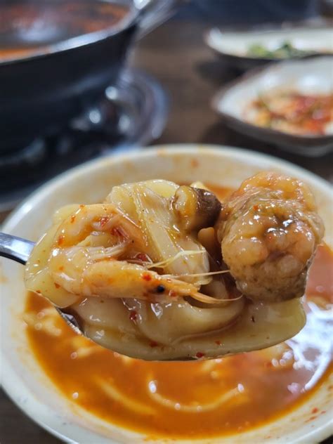 얼큰이칼국수 짱짱맛집👍 홍두깨식당 네이버 블로그