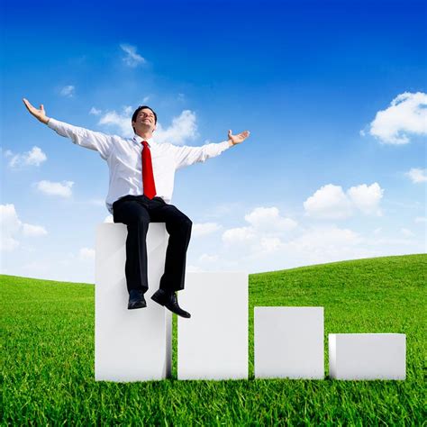 Successful business people celebrating | Royalty free stock photo - 119259