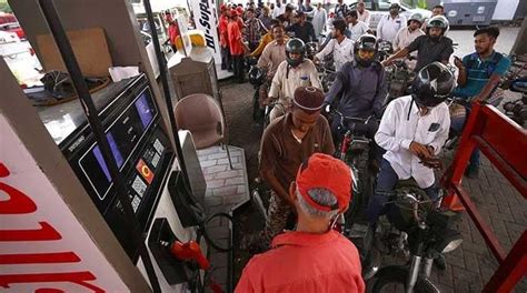 Pkr Vs Usd Massive Increase In Petroleum Prices Expected In Next