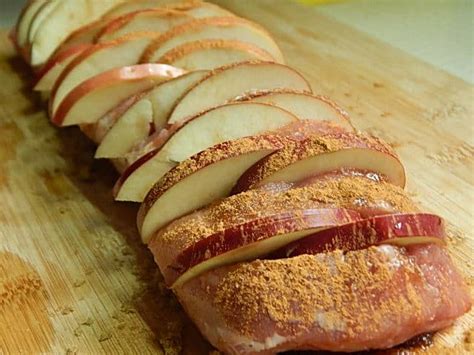 Pork Tenderloin With Apples Cinnamon And Brown Sugar Drizzle Me Skinny