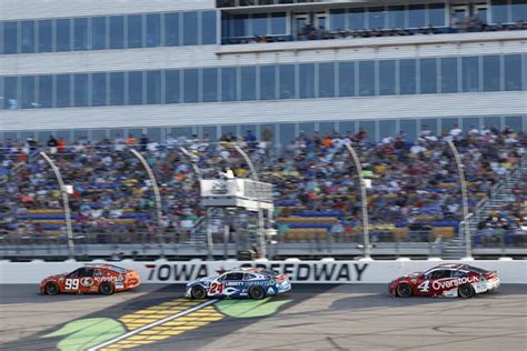 William Byron Finishes Runner Up In Cup Series Inaugural Race At Iowa Speedway Axalta Racing