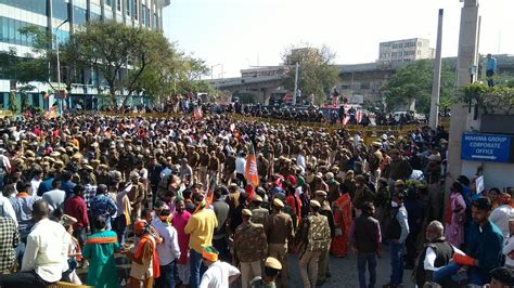 Watch Video Rajasthan Police Use Water Cannon To Disperse Protesting