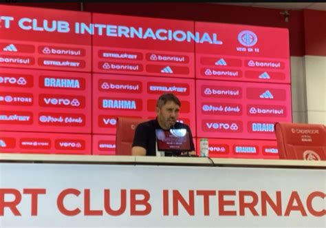 Eduardo Coudet Responde Se Pediu Para Deixar O Inter