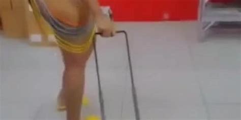 South African Ass Out While Shopping Tnaflix