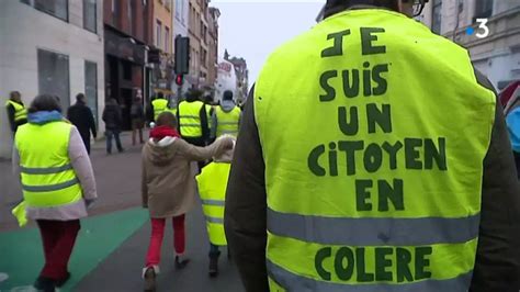 Gilets Jaunes Acte Vii Personnes Dans Les Rues Lille Allo Trends