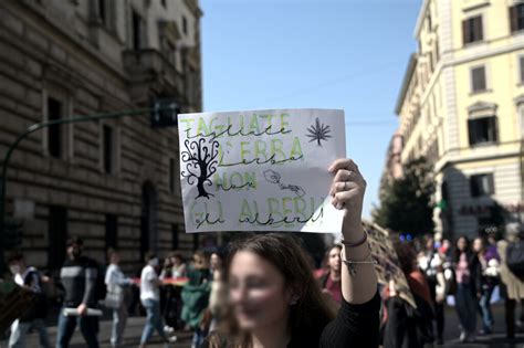 Ambiente Fridays For Future Tornano In Piazza A Roma PHOTOGALLERY