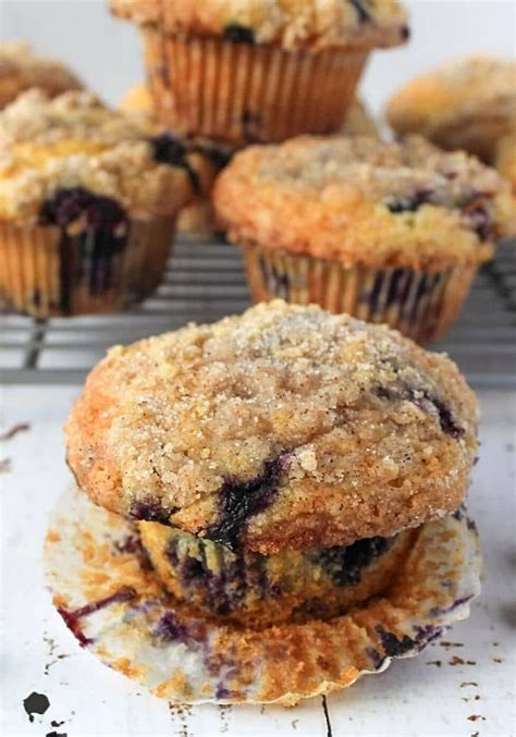 To Die For Blueberry Muffins With Crumble Topping Artofit