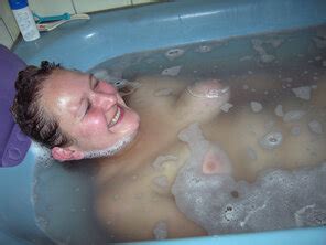 Corbiena Naked In Bathtub 35577 Porn Pic