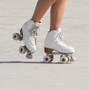 6 Different Types of Roller Skates: Which is Right for You?