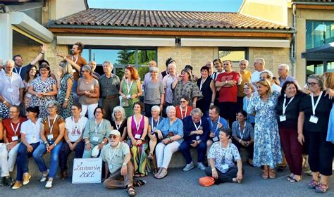 Lourmarin Des Carnets Salon Du Carnet De Voyage