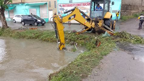 Prefeitura De Itabuna Intensifica Limpeza Dos Canais De Macrodrenagem