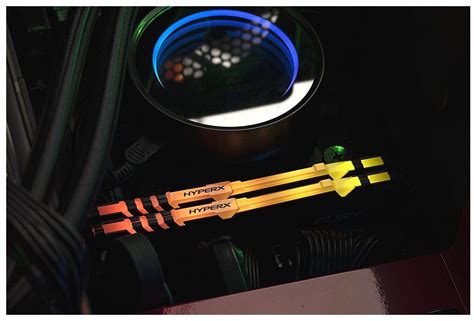 Оперативная память HyperX Fury RGB 32 ГБ (16 ГБ x 2 шт.) DDR4 3200 МГц ...