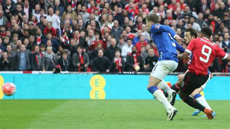 Highlights of the 2016 FA Cup semi-final against Everton | Manchester ...