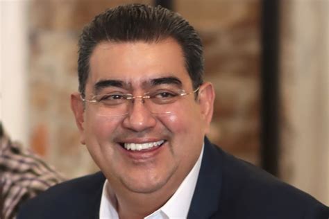 Designan gobernador de Puebla a Sergio Salomón Céspedes Lado mx