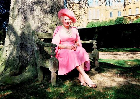 Barbara Cartland Gdy Dowiedzia A Si O Co Chodzi W Seksie Zerwa A