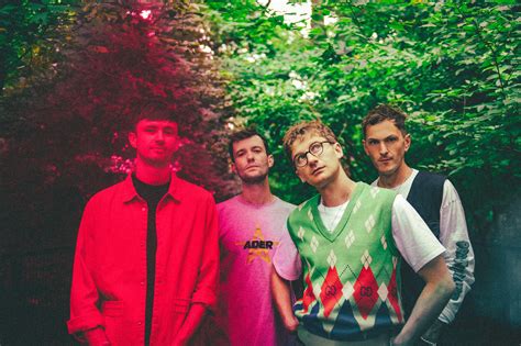 Glass Animals Dreamland Tour