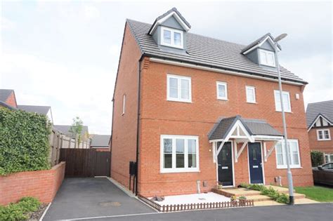 3 Bedroom Semi Detached House For Sale In Semington View Manchester