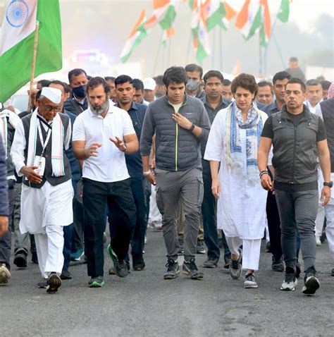 Congress General Secretary Priyanka Gandhi Vadra Joins Congress Mp