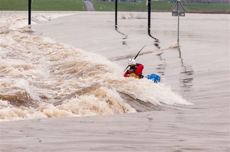 筑後川の水位ライブカメラ映像2021！現在氾濫の状況や最新情報を確認！ 週末改革！