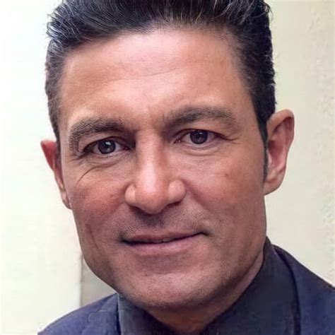 Biografía de Fernando Colunga Edad estatura pack esposa novelas