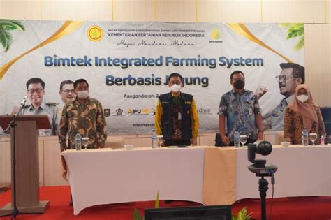 Kementan Dorong Penyuluh Terapkan Integrated Farming Sistem Berbasis