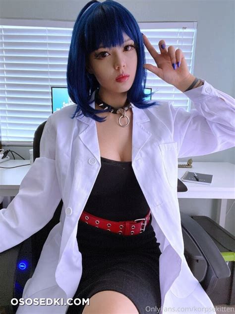 Model Evie Rain Korpsekitten In Cosplay Tae Takemi From Persona