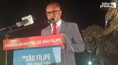 Autárquicas 2024 Nuías Silva é empossado como presidente da câmara de