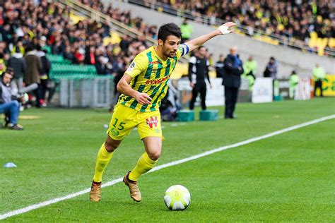 Foot Ol Ol Dubois Lyon Au Mercato Bertrand Latour L Che Un Gros