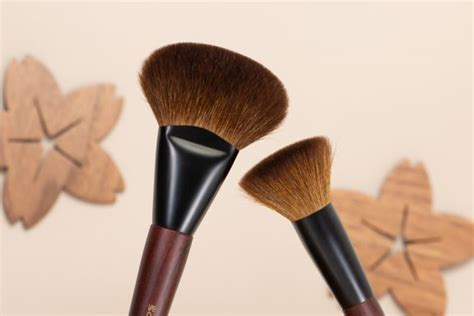 7 Tom Ford Brushes Sweet Makeup Temptations