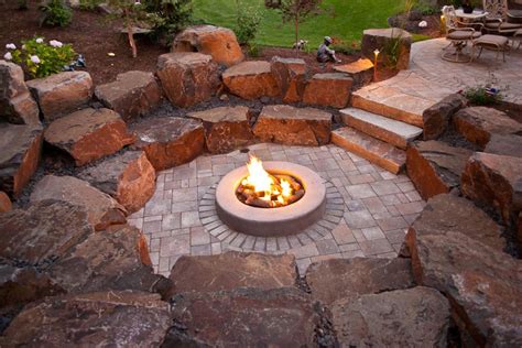 Spokane & Coeur d'Alene Backyard Fire Pit Design & Construction