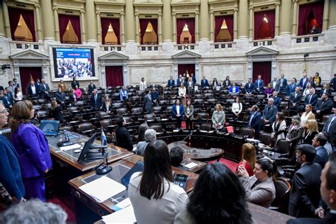 Cecilia Moreau Celebró La Eliminación De La Fe De Vida Y La Media