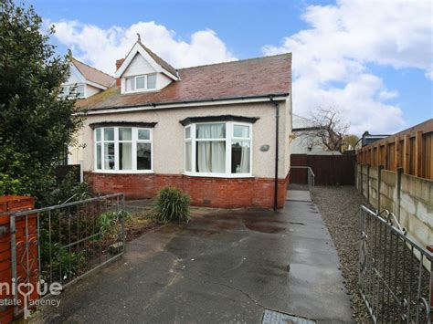 3 Bed Bungalow For Sale In St Georges Avenue Thornton Cleveleys Fy5