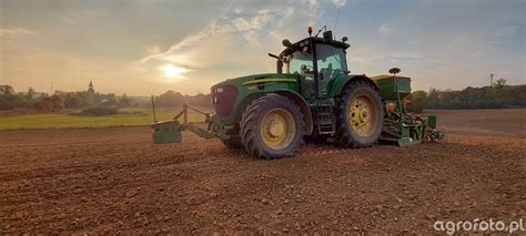 Zdj Cie Ci Gnik John Deere I Amazone Id Galeria Rolnicza