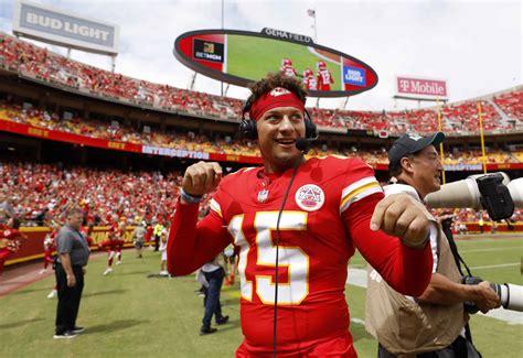 Patrick Mahomes Reacts After Restructuring His Contract