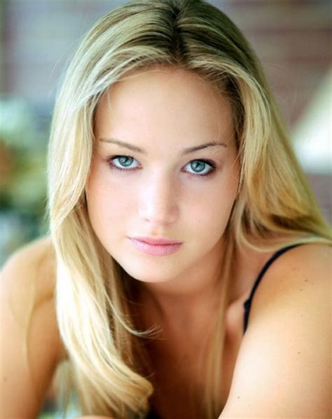 Beautiful Jennifer Lawrence 17 Pics