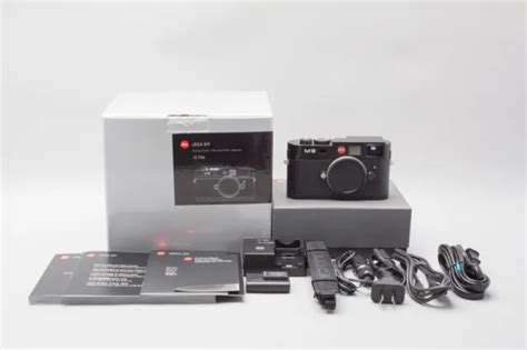 Leica M Ccd Digital Rangefinder Camera Black Paint Finish