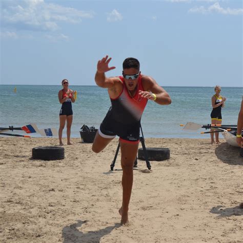 Club Remo Torrevieja se impone en el II Cto de España de Beach Sprint