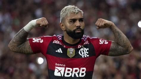 Narrador Chama Gabigol De Gostoso Demais Em Transmiss O E Viraliza