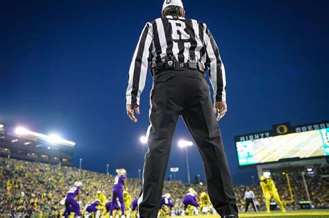 Canzano Pac 12 Officiating Madness Must Stop