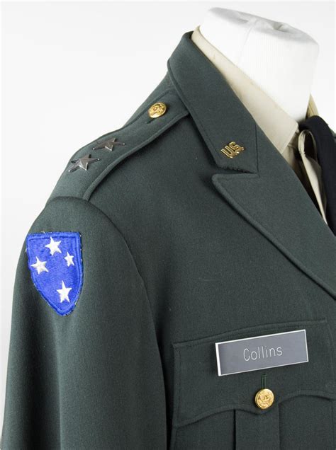 Lot - AMERICAN MAJOR GENERAL'S UNIFORM