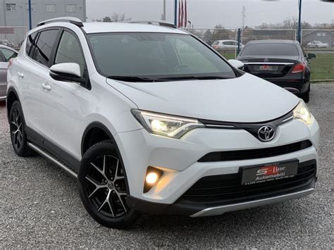 Toyota RAV4 2 0 D 4D LIMITED Bi Xenon Garancija 12 Mjeseci 2016 God