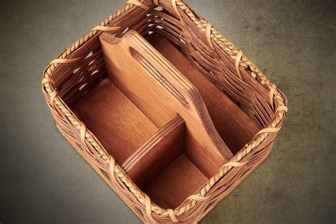 Amish Handmade Basket Caddy Basket With Lazy Susan The Woodsmith Store