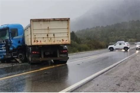 Fuerte temporal causó un choque frontal y murieron seis personas Un