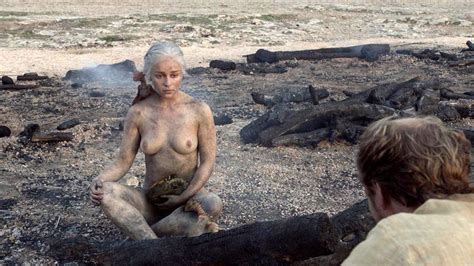 Emilia Clarke Nudes And Naked In Sex Scenes Scandal Planet