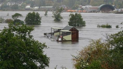 Storm Babet warnings for flood-hit areas of Scotland - BBC News