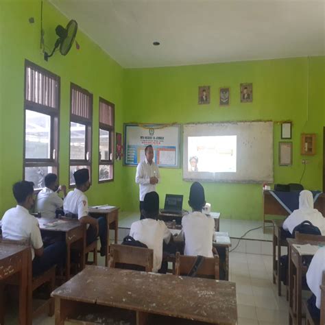 Integrasi Konsep Pendidikan Islam Humanis Dalam Sistem Pendidikan Nasional Mtsn 10 Jember