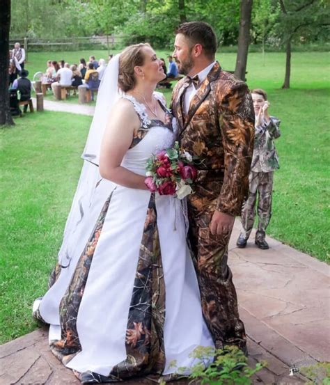 7 Stunning Camo Wedding Ideas To Host Dream Wedding