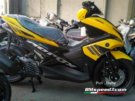 Yamaha Aerox Vva Warna Kuning Sudah Ready Di Dealer Yuk Bedah